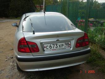 2003 Mitsubishi Carisma Pictures