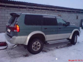 1996 Mitsubishi Challenger Photos