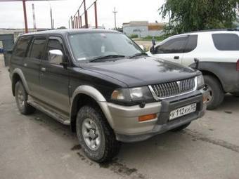 1996 Mitsubishi Challenger Photos