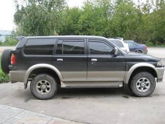 1996 Mitsubishi Challenger Photos