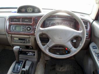 1996 Mitsubishi Challenger Images