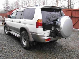 1996 Mitsubishi Challenger Pictures