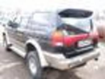 1996 Mitsubishi Challenger Pictures