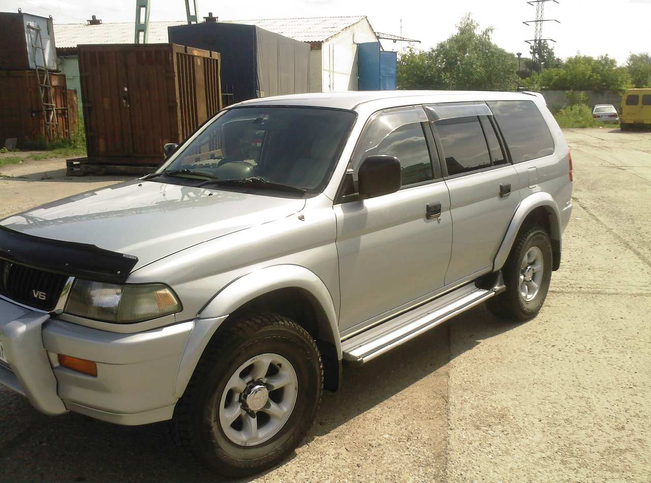 1996 Mitsubishi Challenger