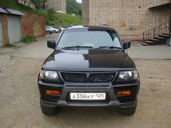 1996 Mitsubishi Challenger