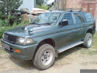 1996 Mitsubishi Challenger Pictures