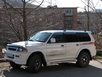 1997 Mitsubishi Challenger