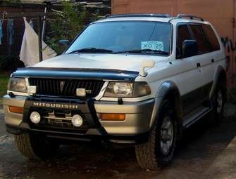 1997 Mitsubishi Challenger