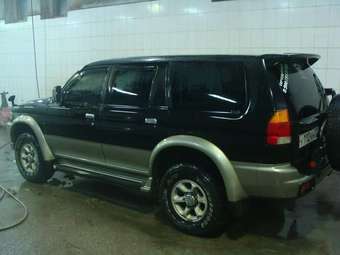 Mitsubishi Challenger