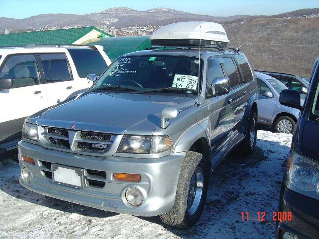 1997 Mitsubishi Challenger