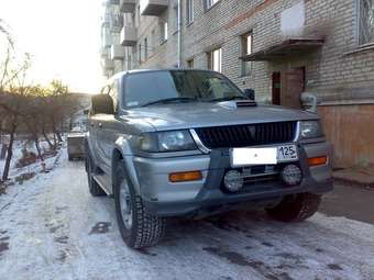 1997 Mitsubishi Challenger Pictures