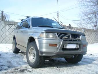 1997 Mitsubishi Challenger Images