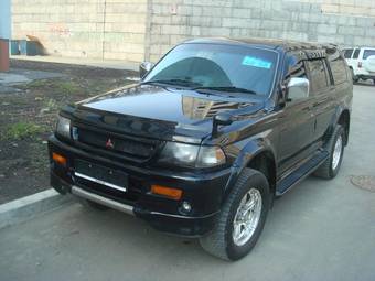 1997 Mitsubishi Challenger Photos