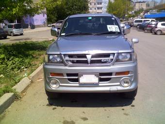 1997 Mitsubishi Challenger Photos