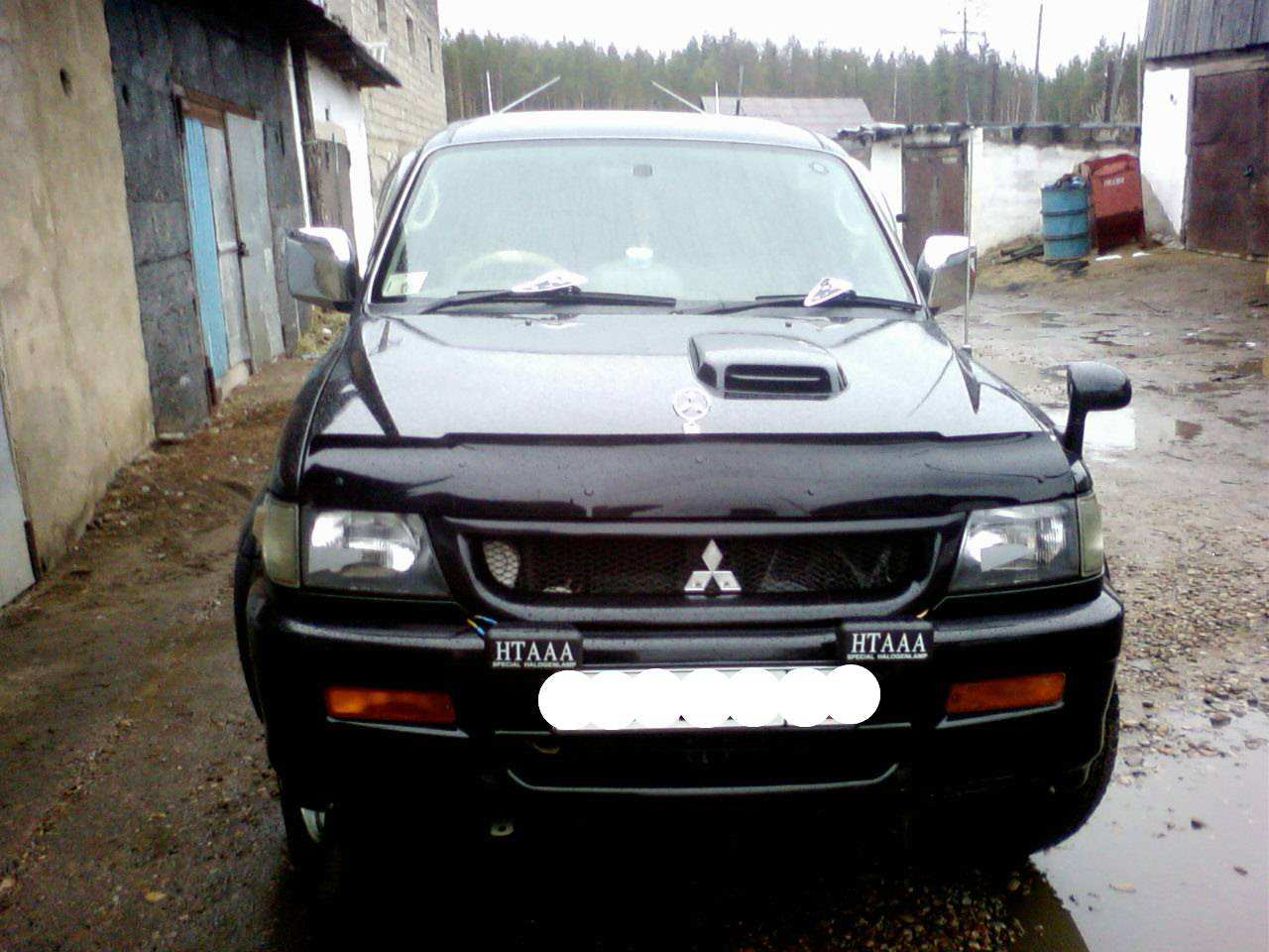 1997 Mitsubishi Challenger