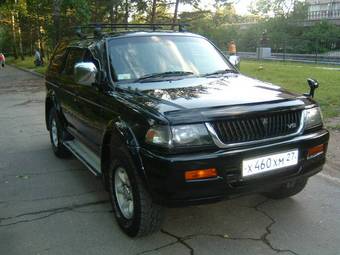 1997 Mitsubishi Challenger Photos