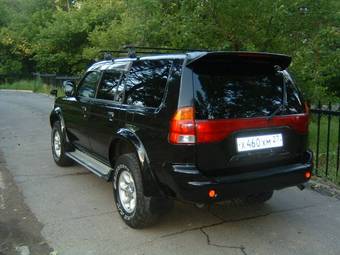 1997 Mitsubishi Challenger Photos