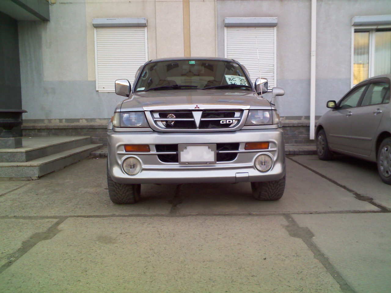 1997 Mitsubishi Challenger