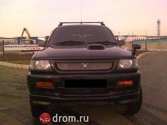 1997 Mitsubishi Challenger Photos