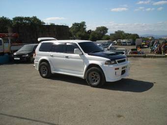 1997 Mitsubishi Challenger Pictures