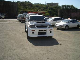 1997 Mitsubishi Challenger Pictures