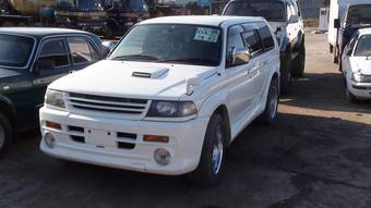 1998 Mitsubishi Challenger Pictures