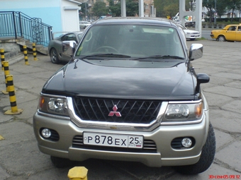 1999 Mitsubishi Challenger