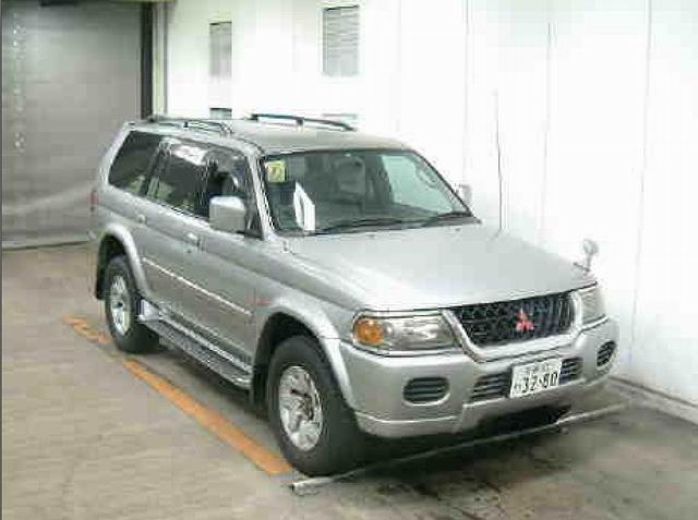 1999 Mitsubishi Challenger Images