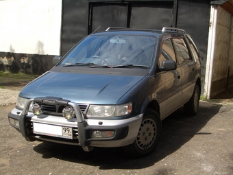 1993 Mitsubishi Chariot