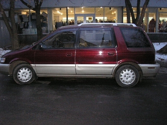 Mitsubishi Chariot