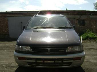 1994 Mitsubishi Chariot Pictures