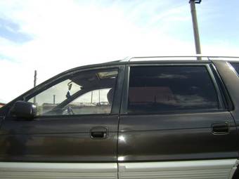 1994 Mitsubishi Chariot Photos