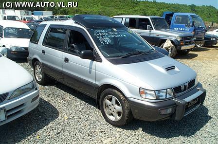 1996 Mitsubishi Chariot