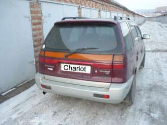 1996 Mitsubishi Chariot Pictures