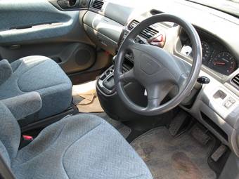 1999 Mitsubishi Chariot Wallpapers
