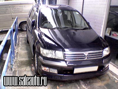 2000 Mitsubishi Chariot For Sale