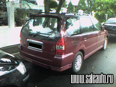 2000 Mitsubishi Chariot Pictures