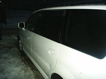 Mitsubishi Chariot Grandis