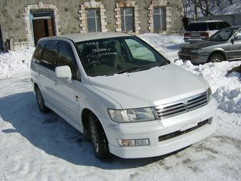 1997 Mitsubishi Chariot Grandis