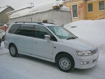 1998 Mitsubishi Chariot Grandis