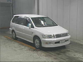 1998 Mitsubishi Chariot Grandis