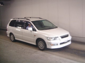 1998 Mitsubishi Chariot Grandis