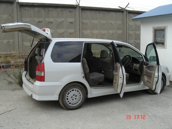 1998 Mitsubishi Chariot Grandis