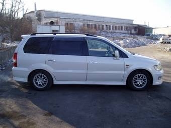 1998 Mitsubishi Chariot Grandis