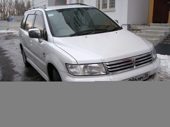 1998 Mitsubishi Chariot Grandis