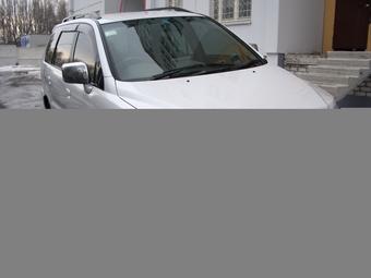 1998 Mitsubishi Chariot Grandis