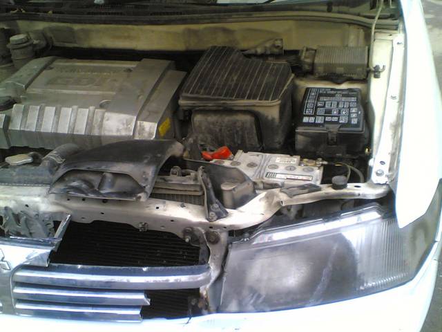 1998 Mitsubishi Chariot Grandis