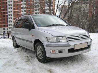 1998 Mitsubishi Chariot Grandis