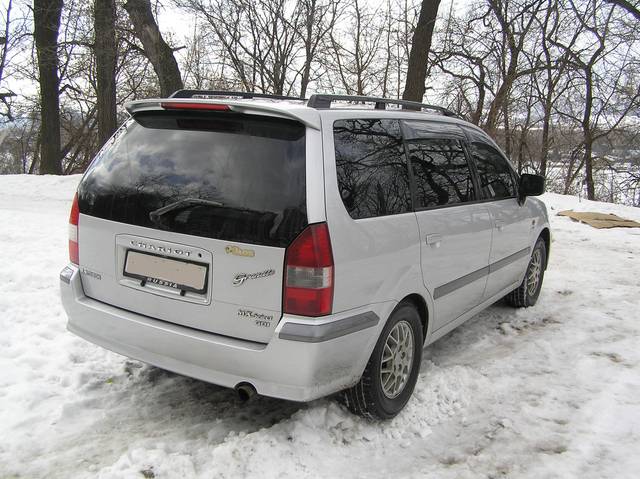 1998 Mitsubishi Chariot Grandis