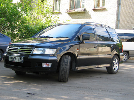 1998 Mitsubishi Chariot Grandis